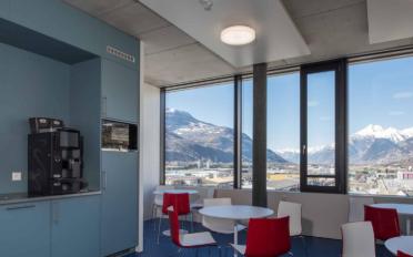 Office - image - 10