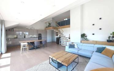 Attic flat 4.5 rooms - image - 1
