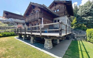Chalet 12.5 pièces - image - 3