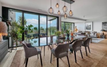 Apartment 8 rooms - image - 3