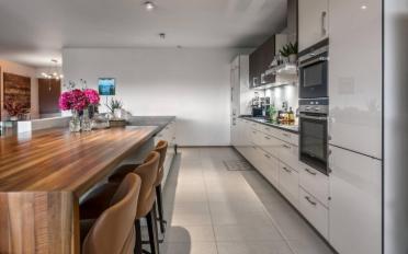 Apartment 8 rooms - image - 5