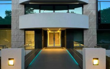 Apartment 4 rooms - image - 1