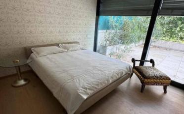 Apartment 4 rooms - image - 6
