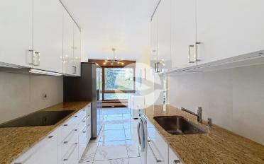 Furnished flat 3 rooms - image - 4