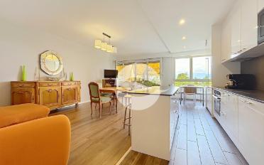 Furnished flat 6 rooms - image - 1