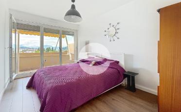 Furnished flat 6 rooms - image - 4
