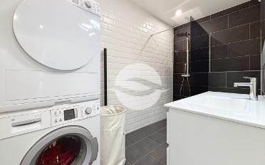 Furnished flat 6 rooms - image - 10