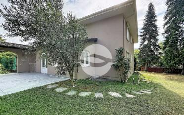 Single house 8 rooms - image - 1