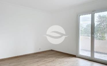 Single house 8 rooms - image - 10