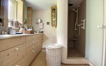 Apartment 4 rooms - image - 7