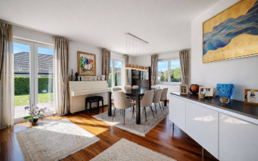 Villa 6.5 Zimmer - image - 1