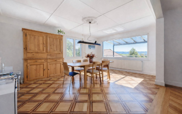 Villa 8.5 pièces - image - 2