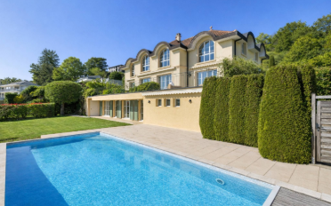Villa 12.5 pièces - image - 9