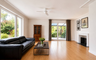 Villa 7.5 Zimmer - image - 2
