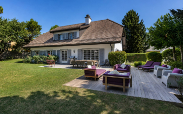 Villa 7.5 Zimmer - image - 1