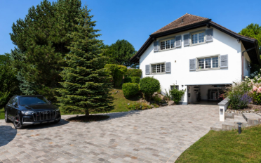 Villa 7.5 Zimmer - image - 10