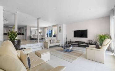 Doppeleinfamilienhaus 7.5 Zimmer - image - 4