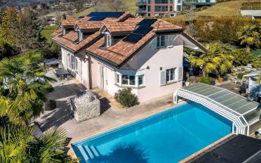 Villa 7.5 Zimmer - image - 11