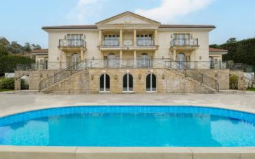 Villa 18 rooms - image - 13