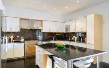 Apartment 10 rooms - image - 6