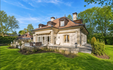Villa 9 pièces - image - 1