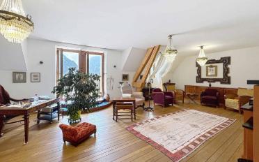 Attic flat 8.5 rooms - image - 1