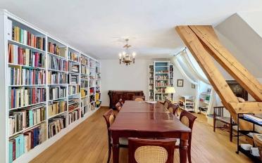 Attic flat 8.5 rooms - image - 3