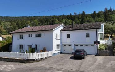 Villa 6.5 Zimmer - image - 1