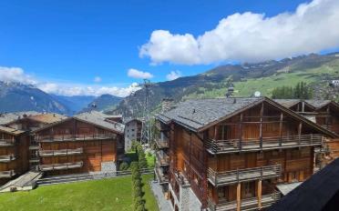 Furnished flat 4.5 rooms - image - 11