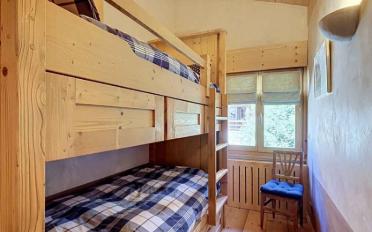 Furnished flat 6 rooms - image - 8