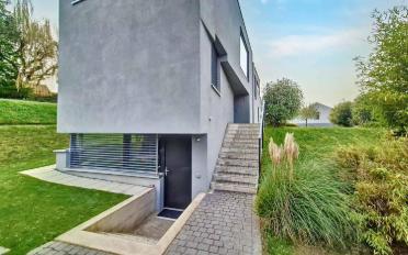 Villa 7.5 pièces - image - 3