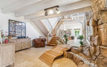 Row house 10 rooms - image - 2