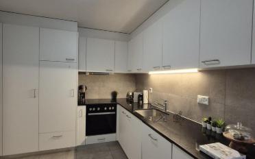 Apartment 4 rooms - image - 2