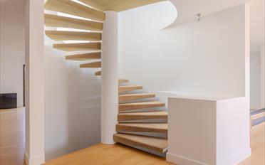 Villa - image - 4