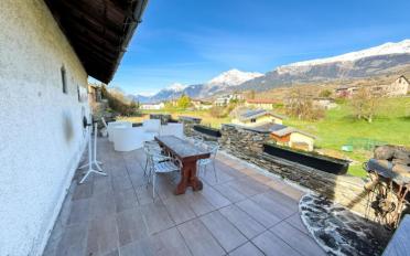 Immeuble résidentiel 10.5 pièces - image - 10