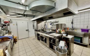 Hôtel 12 pièces - image - 11