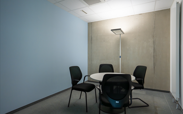 Office - image - 4