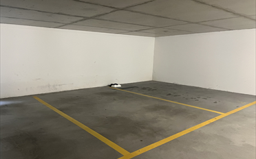 Tiefgarage - image - 2
