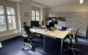 Bureau - image - 2