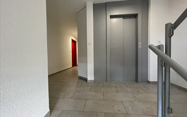Office - image - 3