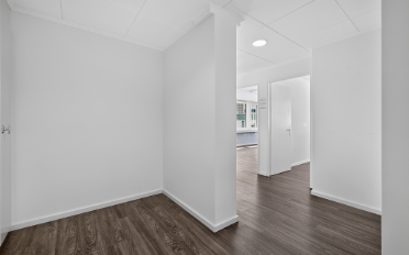 Office - image - 5