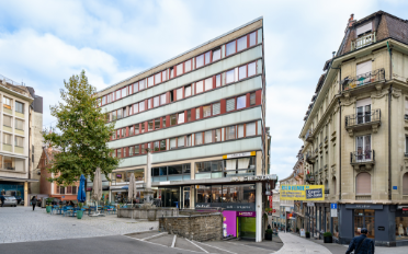 Office - image - 11