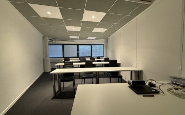 Office - image - 11