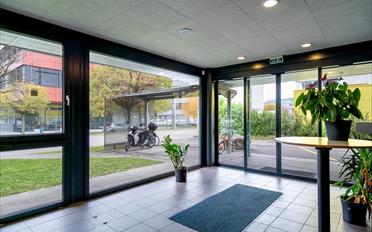 Office - image - 3
