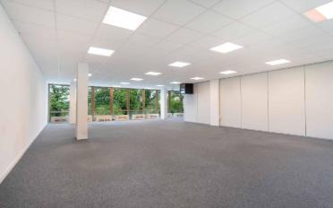 Office - image - 7