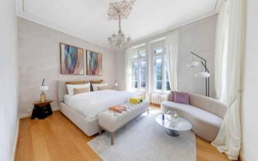 Villa 10 Zimmer - image - 9