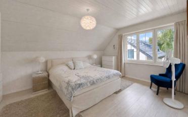 Villa 7.5 Zimmer - image - 9