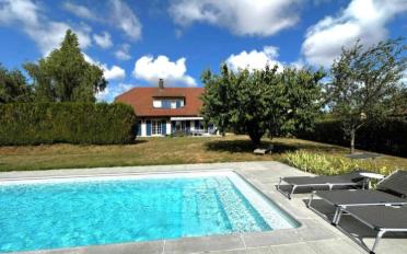 Villa 7.5 Zimmer - image - 1