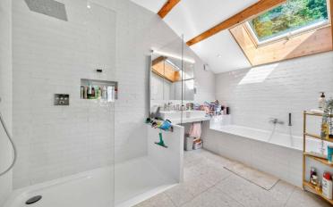Villa 7.5 pièces - image - 11