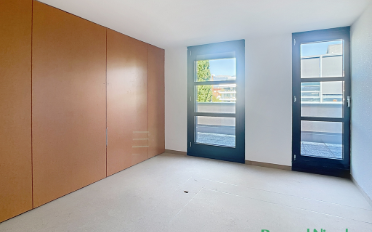 Office - image - 2